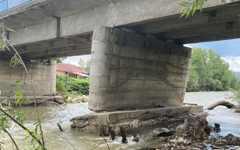 Circulaţie închisă pe DN 6 (E70). Ce au făcut în Banat, ploile din ultimele zile