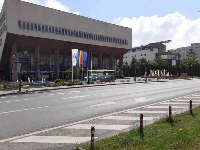 105973424_1090883418034639_1014844207519823345_n