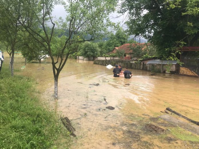 12d7ebab-d82c-4de4-b277-09e416a6ef1e