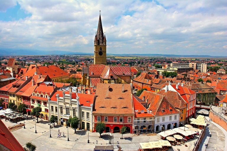 Cele mai sigure 20 de locuri pentru a călători post-coronavirus. Care este singurul oraş din România aflat pe listă