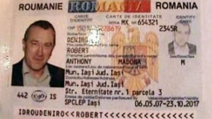 Robert Deniro a fost prins cu o sacoșă de droguri, în România