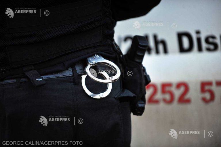 Agent şef în cadrul Serviciului Rutier al IPJ Arad, arestat preventiv pentru trafic de droguri