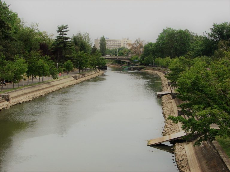 Nivelul scăzut al apei în Canalul Bega este monitorizat