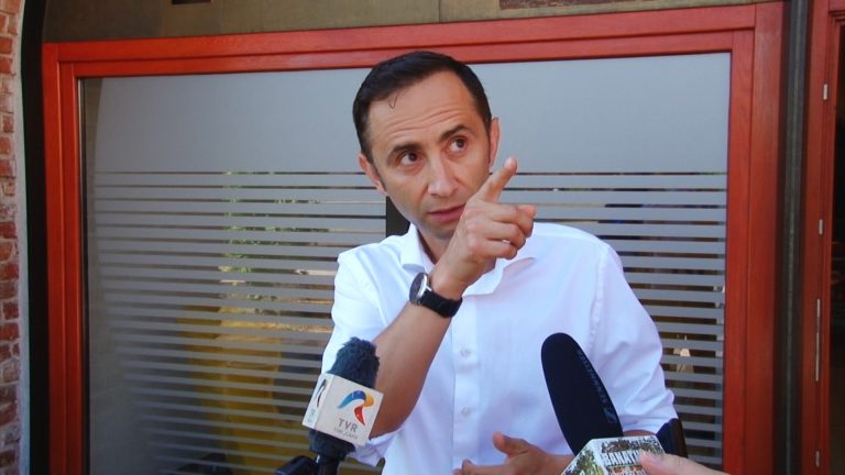 Liberalii timișoreni se pricep la circ, mai urmează să demonstreze și că sunt democrați