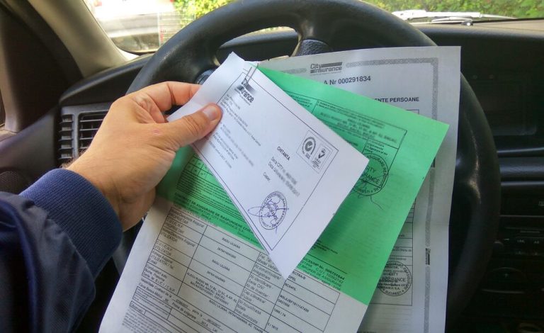 Atenție, șoferi! Ce rișcați dacă nu aveți acest document în format fizic