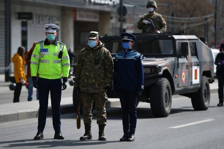 Se anunță controale cu efective sporite de polițiști și jandarmi în toată țara: Cu accentul pe litoral şi în zonele turistice de munte