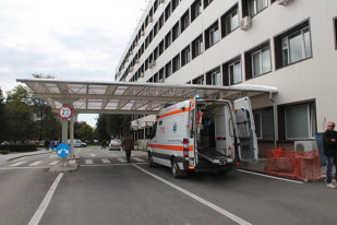 Pacienții cu COVID-19 părăsesc spitalele înainte de a fi vindecați. Peste 500 de persoane infectate cu noul coronavirus s-au externat la cerere