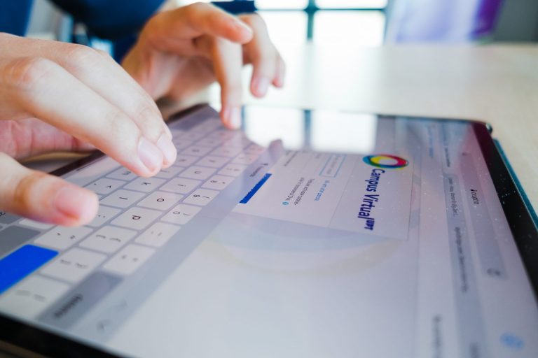 Aproape 2000 de participanți înregistrați pentru Webinarul #impreunaonline dedicat educației în perioada pandemiei