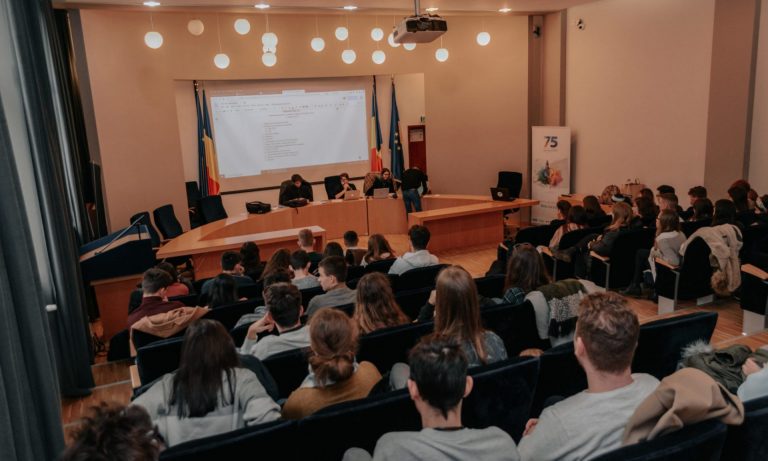 Lansăm Raportul privind implementarea Statutului Elevului la nivel județean