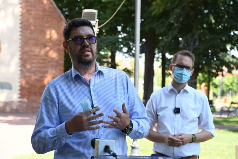 Ultimul candidat la funcţia de primar a pornit azi la drum. Horia Bugarin vrea să conducă Dumbrăviţa VIDEO