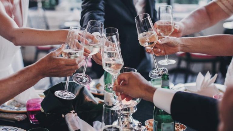 Noi reguli pentru nunți, botezuri sau alte evenimente private, de la 1 septembrie