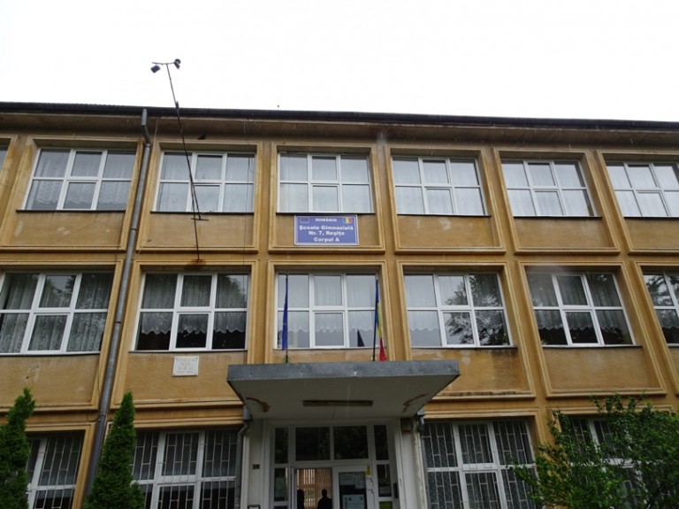 Investiții pentru școli moderne, prin Regio-POR, în Regiunea Vest, la Reșița, Uricani și Lenauheim