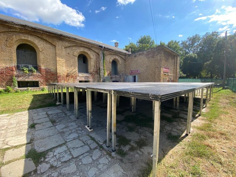 Teatrul Național montează scena Scena A ut DOR pentru viitoarele spectacole în aer liber