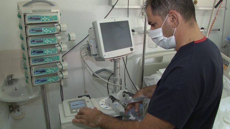 Tehnică nouă, folosită la Spitalul de Boli Infecţioase în cazul pacienţilor cu COVID-19 VIDEO