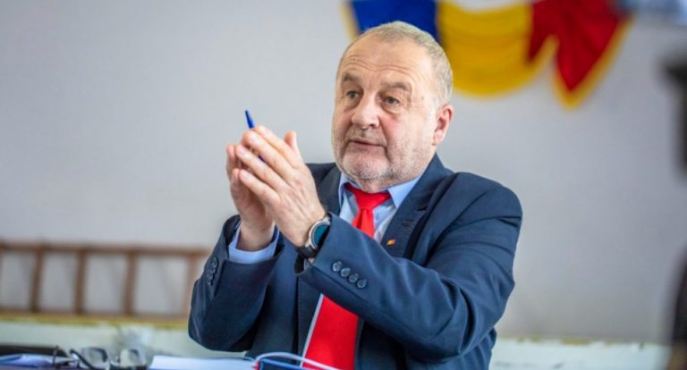 „Îi îndemn pe oameni să voteze cu sufletul, dar și cu mintea!” Interviu cu Ilie Todașcă, primarul comunei Săcălaz VIDEO (P)