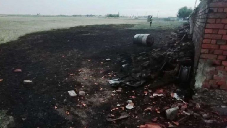 60 de animale au murit arse, după ce adăpostul în care se aflau a luat foc