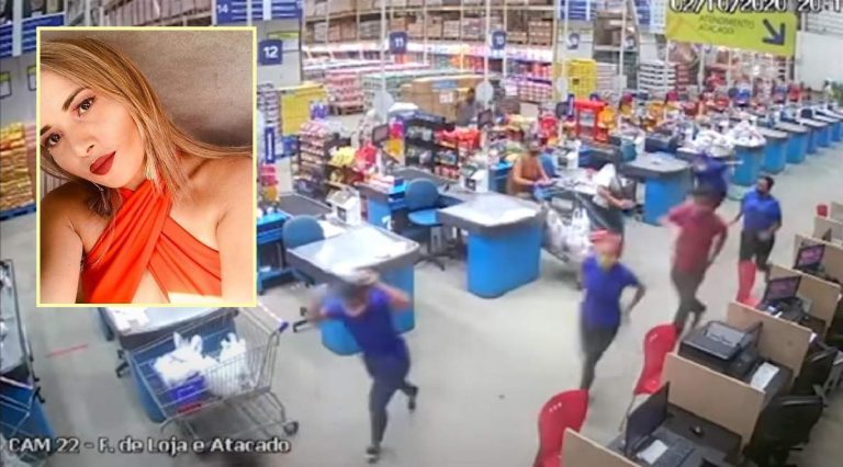 Moarte teribilă în supermarket! Mai muite rafturi s-au prăbușit peste o tânără VIDEO