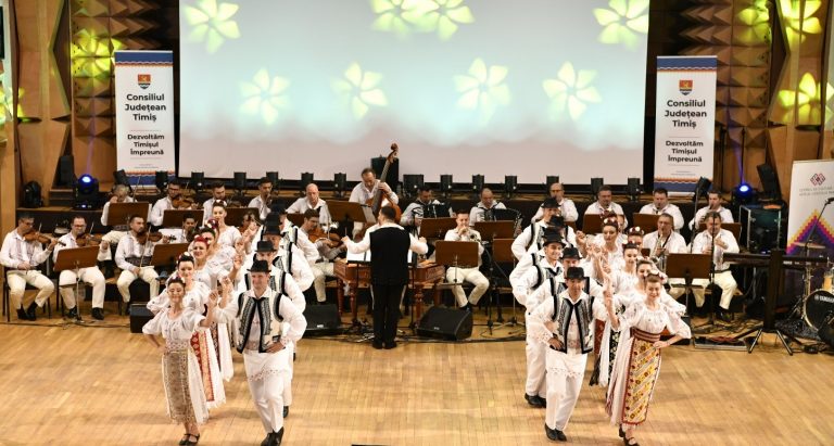 Gala semicentenarului! Festivalul Național de Folclor „Tradiții la români”