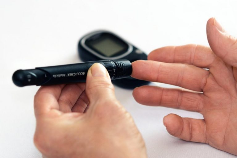 Ipoteză a medicilor: COVID-19 poate declanșa o formă de diabet