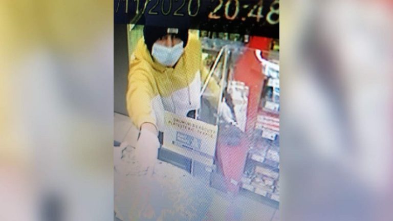 Polițiștii timișeni, pe urmele tâlharilor care au jefuit o femeie într-o benzinărie