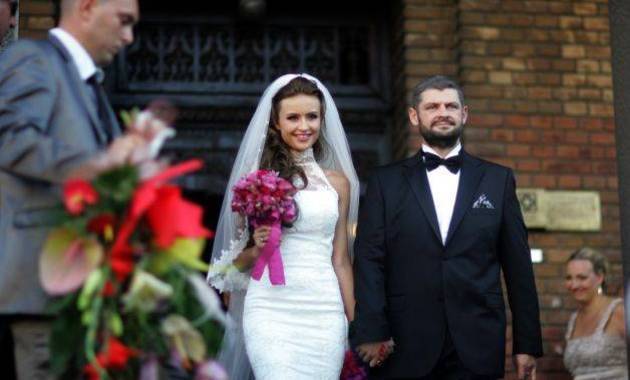 Fiica unui fost celebru politician din vestul țării, divorț după 8 ani de mariaj