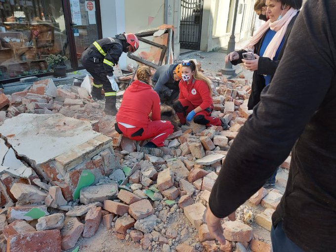 Cutremur puternic în Croația. Mai multe imobile s-au prăbușit VIDEO