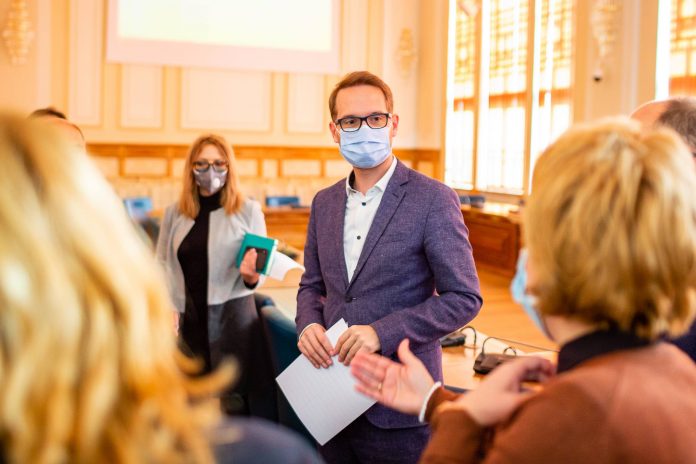 138735828_316008946435434_2049291859582658733_n