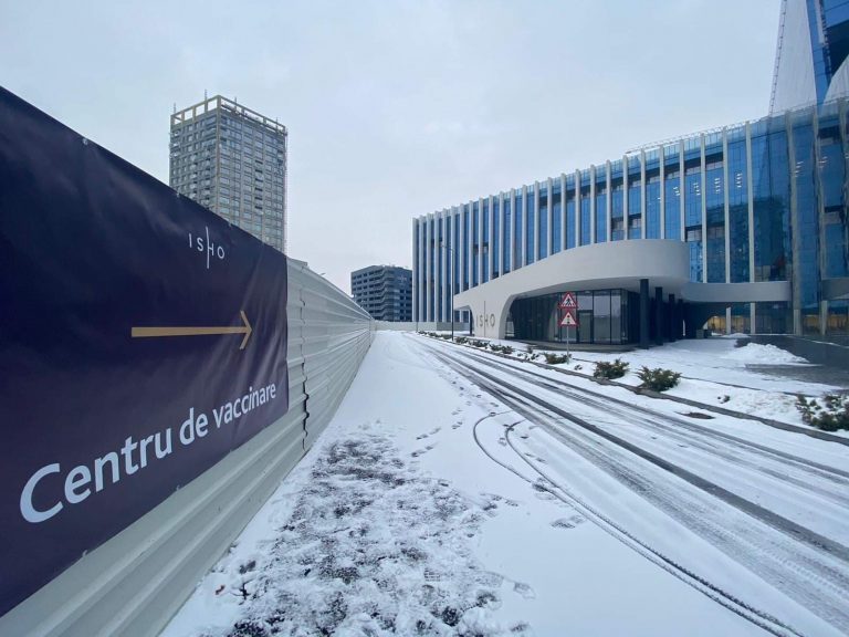 Încă un centru de vaccinare anti-COVID, pregătit, la Timișoara