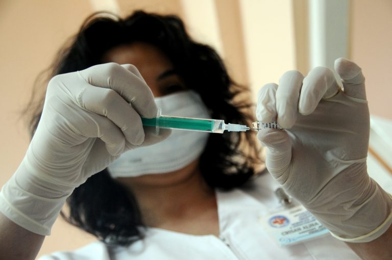 Peste 900 de cadre medicale din Timiș, imunizate