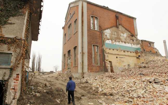 Evaziunea din spatele ruinelor „Solventul” Timişoara. Afaceriştii care s-au îmbogăţit înşelând statul român