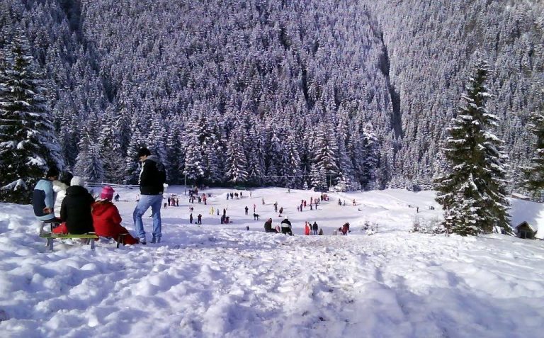 Pârtiile de schi dintr-o stațiune montană din vestul țării vor fi extinse
