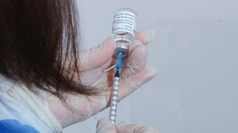 Timișorenii se vor vaccina anti-COVD-19 și la medicii de familie