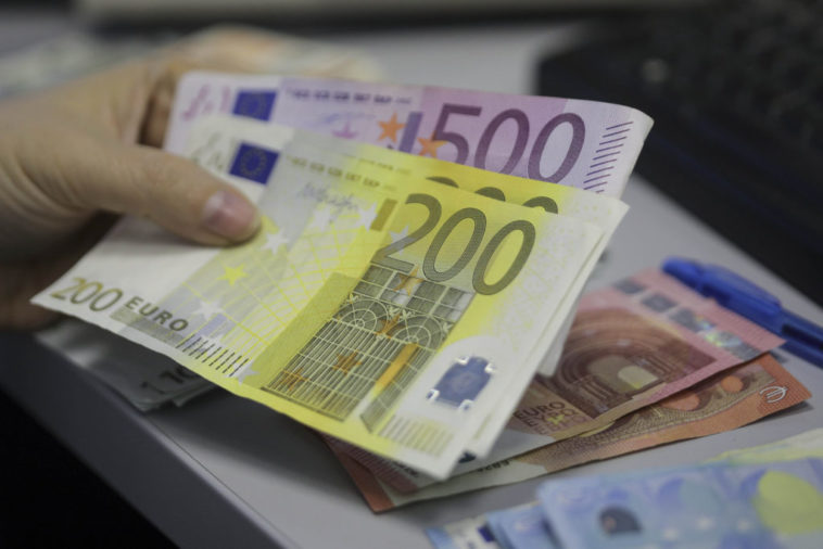 Dispar salariile de mii de euro din sistemul bugetar. Ce instituții publice sunt vizate