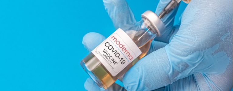 Românii programați la vaccinare anti-COVID în perioada 4-16 februarie, pentru doza I, vor fi vaccinați cu serul de la Moderna