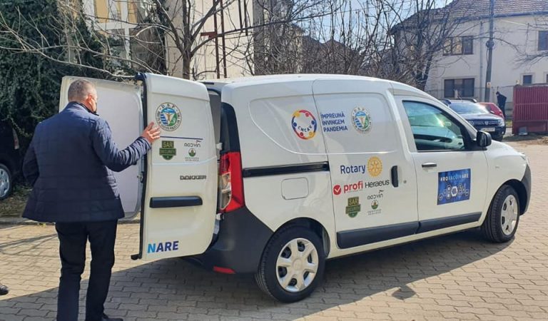 DSP Timiș are propria mașină frigorifică pentru transportul vaccinurilor