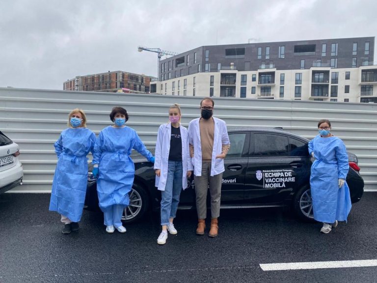Echipe mobile de vaccinare de la BMW pentru timișoreni. Ce spune Fritz despre prelungirea carantinei