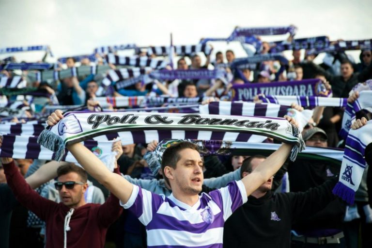 Fanii Politehnicii, mesaj după decesul lui Adi Bărar: Să le cânţi şi îngerilor despre noi! VIDEO