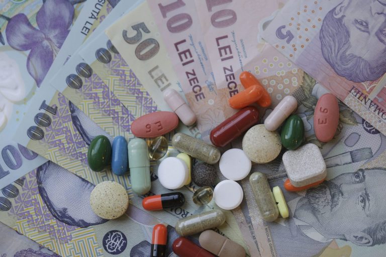 Fake news – crima aproape perfectă. Cazul medicamentelor minune