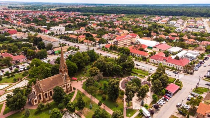 dumbravita-parc-biserica