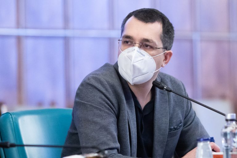 Oficial: Vlad Voiculescu, demis de la Ministerul Sănătății. Pleacă și Andreea Moldovan / Interimar la Sănătate – Dan Barna