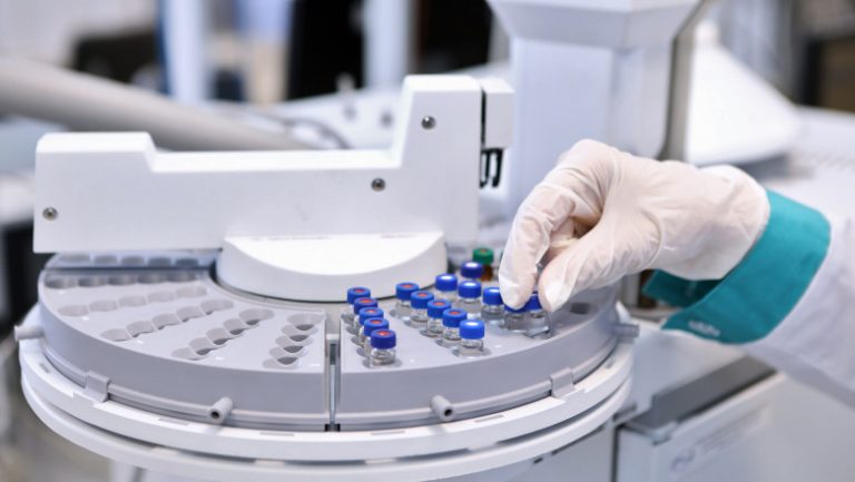 Cele două motive pentru care ar fi necesară o a treia doză de vaccin anti-Covid