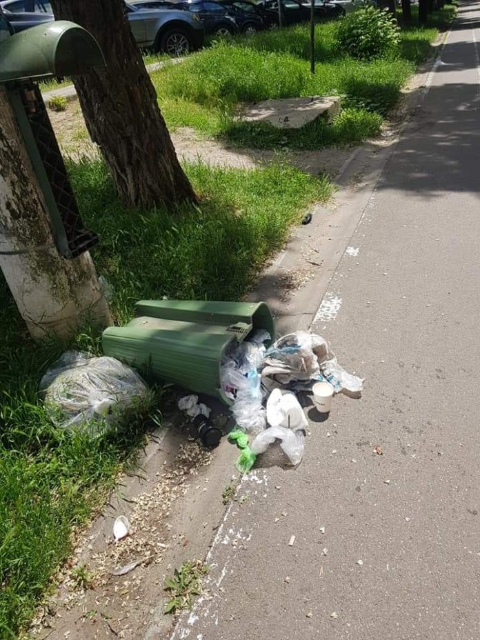 received_1287573774973609