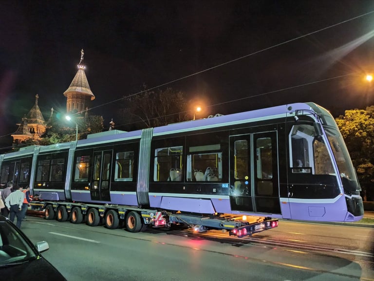Testele pentru noul tramvai al Timișoarei continuă și luna aceasta VIDEO