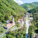 Satul Socolari, din Caras-Severin, repopulat in anii ’90, cu artisti din Timisoara si Resita (12)