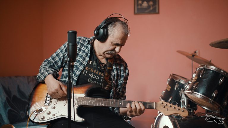 „Băiat Talentat” – rock de Banat în memoria lui Tase Pârvu, la un an de la moartea sa