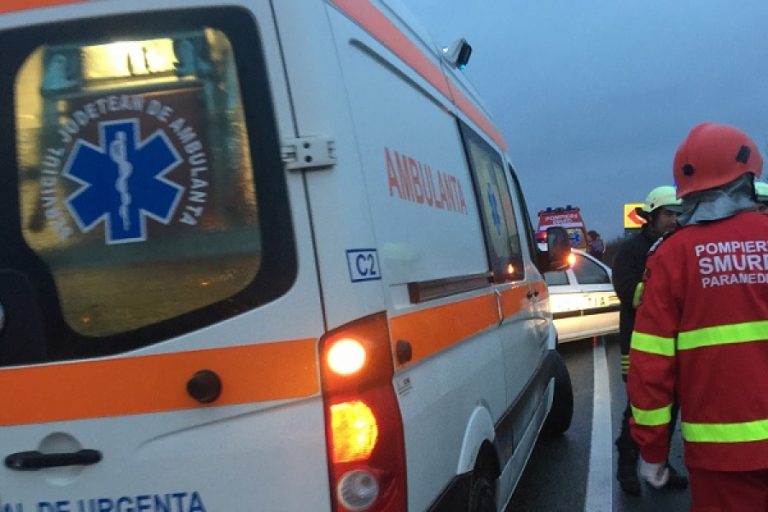 Dramă teribilă pe o șosea din Banat. Ce-a pățit tatăl care își aducea copilul decedat, acasă