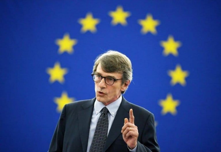A murit președintele Parlamentului European