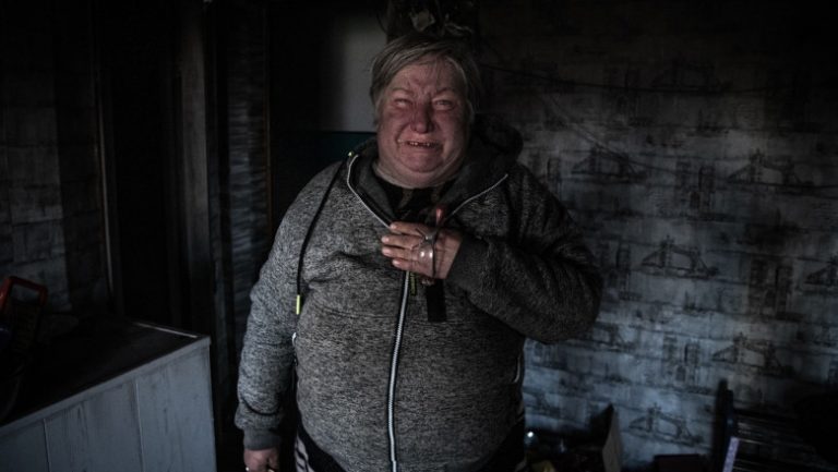 Locuitorii din Mariupol au început să moară de foame și de sete