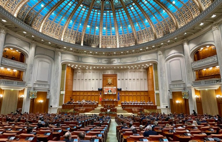 Un parlamentar de Timiș lansează acuzații grave la adresa președintelui Iohannis și a șefului SRI