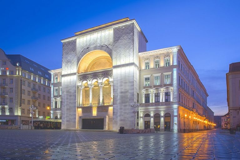 Nicio firmă nu vrea să proiecteze reabilitarea Palatului Culturii din Timișoara